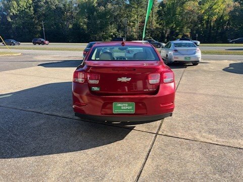 2013 Chevrolet Malibu 2LT photo 3