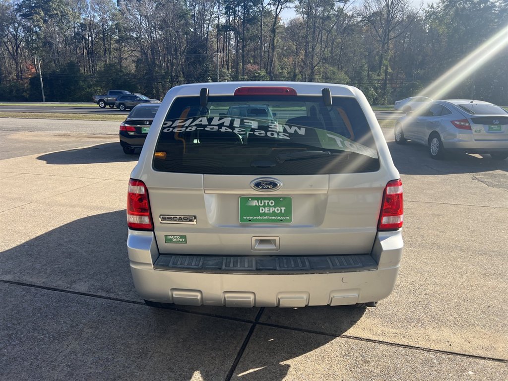 Image of 2011 Ford Escape XLS